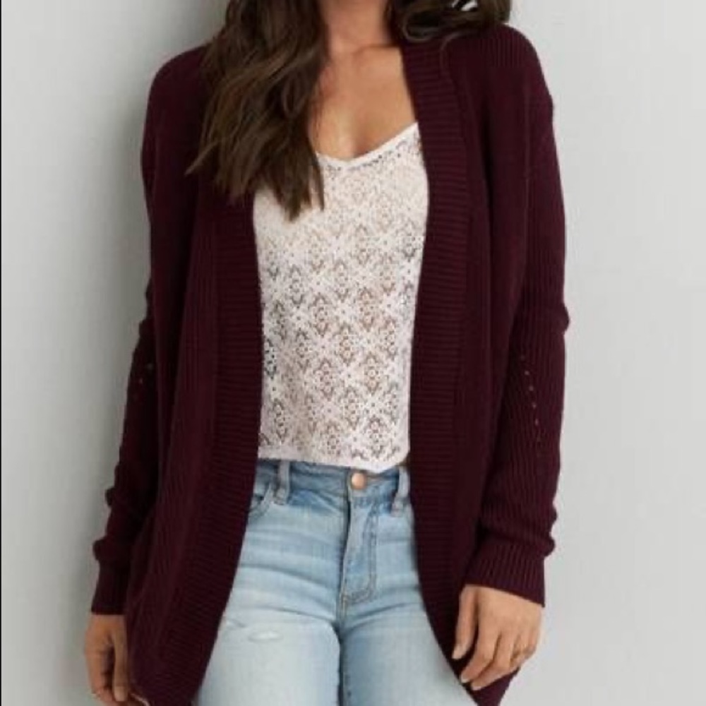 American Eagle Sweater